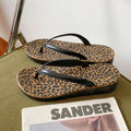 New Zebra Print Flip Flops for Women Ultra Light Memory Foam Sandals Non Slip Comfortable Beach Walking Shoes
